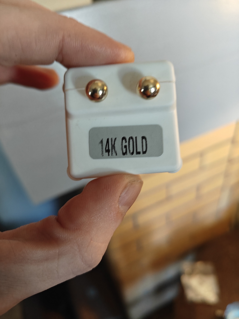 14K Gold Ball Stud Earrings - Classic Yellow Gold